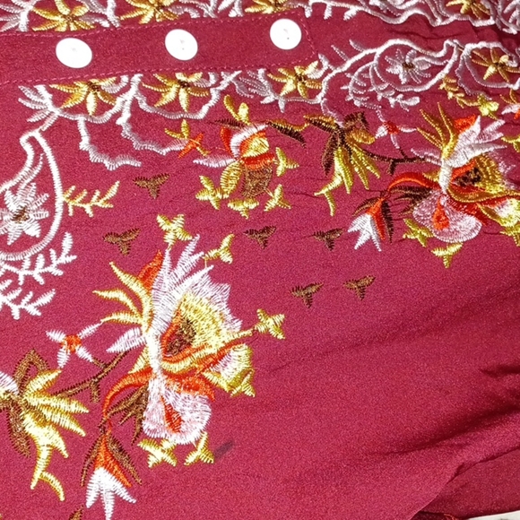 Burgundy Embroidered top - Picture 3 of 5